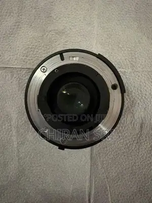 Nikon 20mm f/2.8D Wide Angle Lens