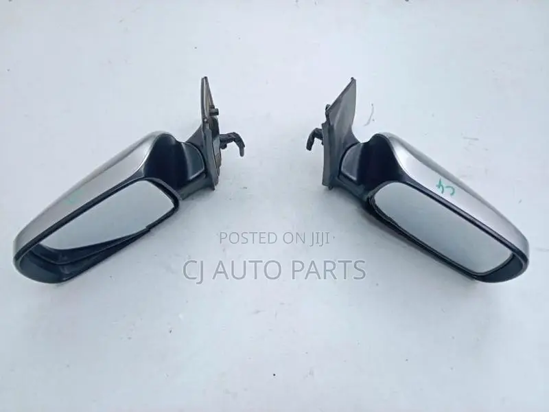 Toyota Passo KGC10 Side Mirrors