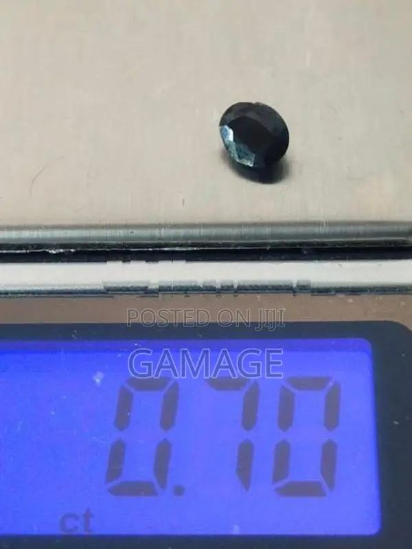 Kaka Blue Sapphire ස්වභාවික තාක නිල් මැණික