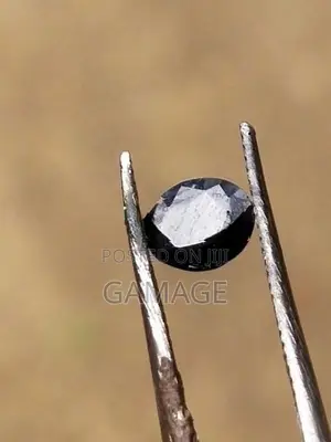 Kaka Blue Sapphire ස්වභාවික තාක නිල් මැණික