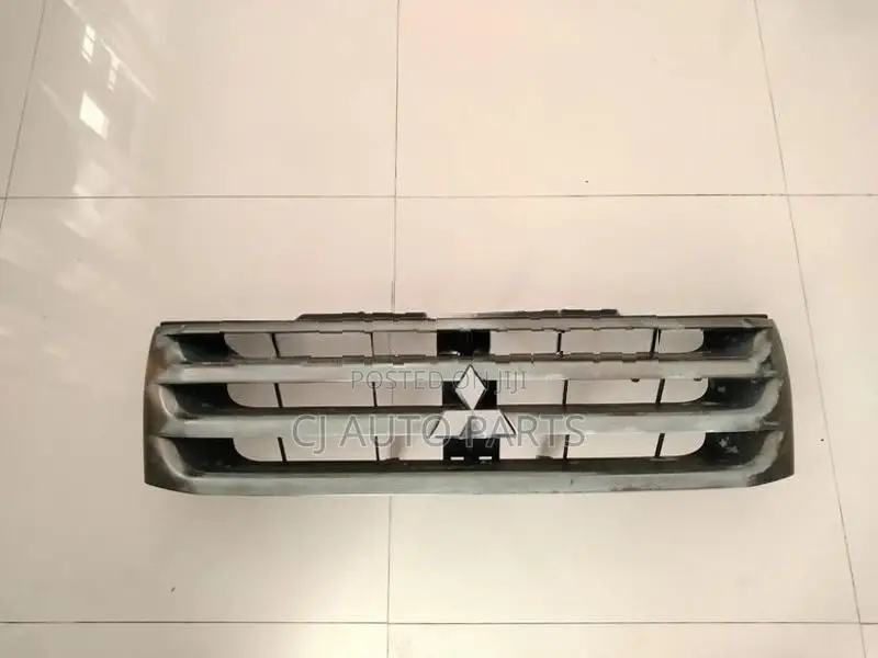 Mitshubishi Pajero Io Front Shell