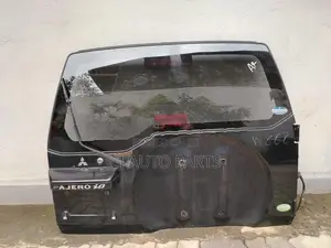 Mitshubishi Pajero IO Rear Door Glass