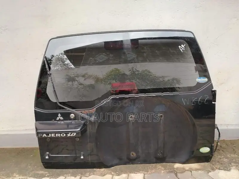 Mitshubishi Pajero IO Rear Door Glass