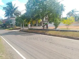 Land for Sale in Meepawala