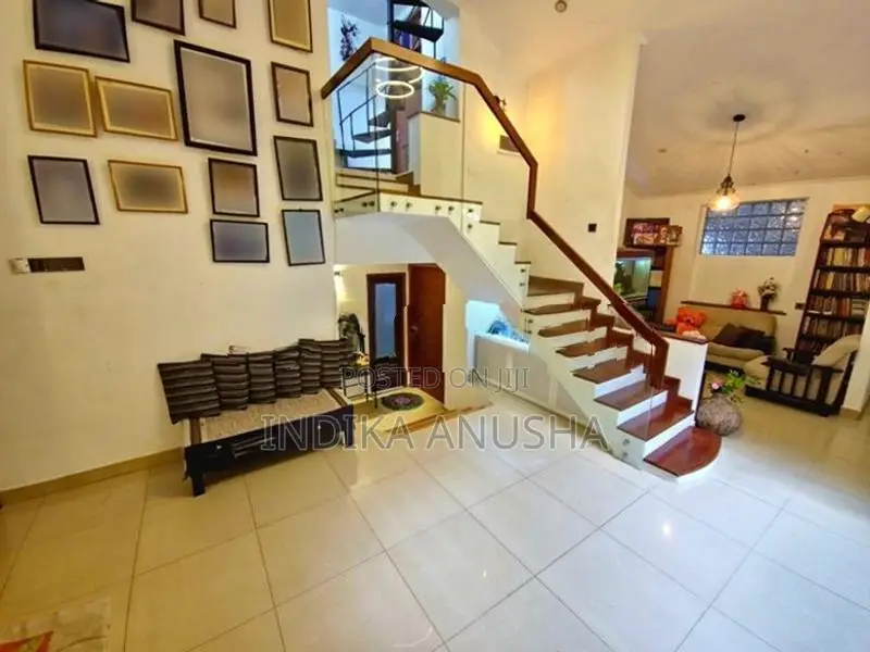 Modern Semi Luxury House for Sale in Kadawatha