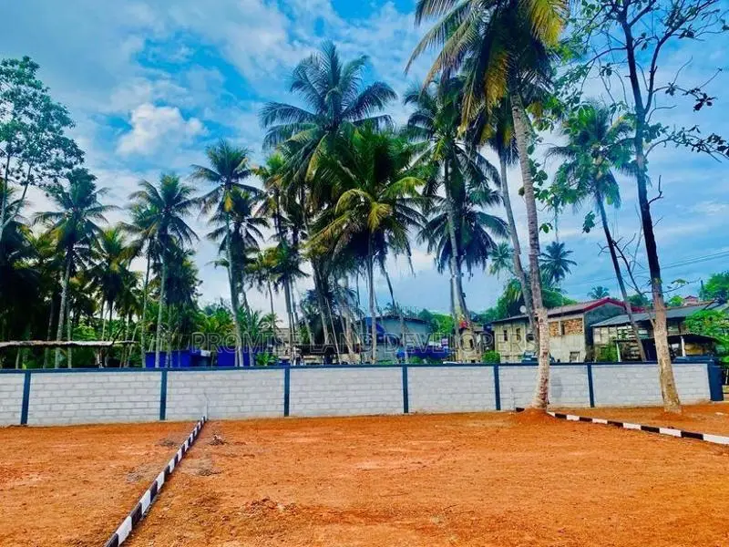 Wadduwa Lands For Sale N38