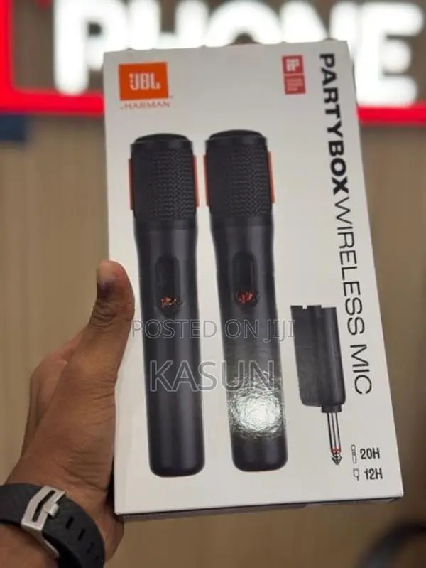 JBL 320 Speaker