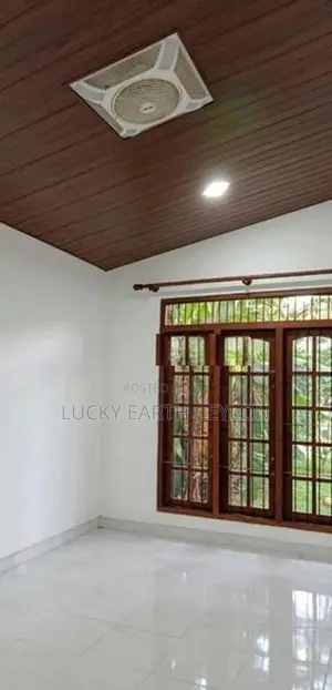 Sale, Nugegoda Land (Lake Front) with New House Free (MGS2044)