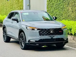 Honda Vezel RS Z Pemium Sound 2025