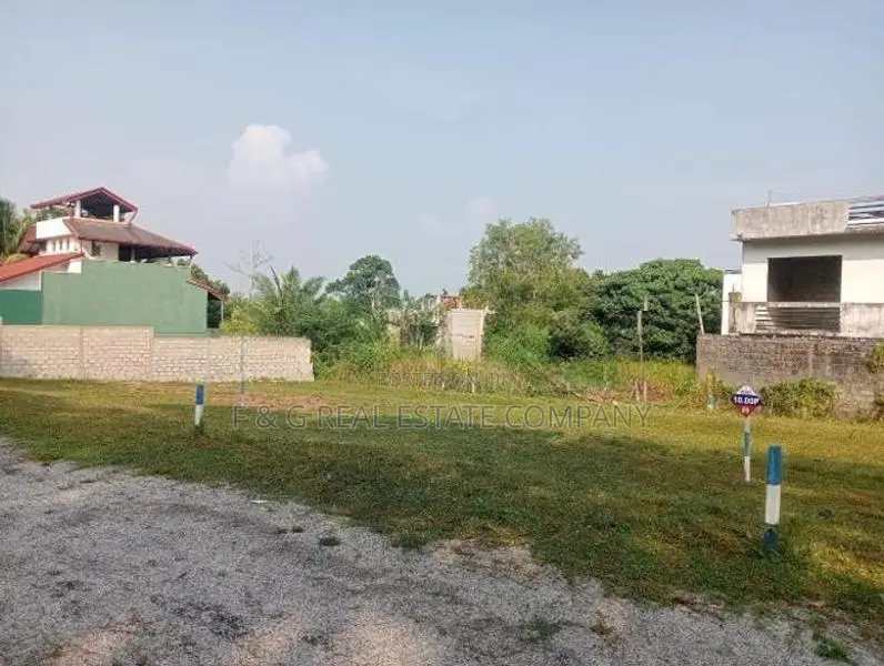 Valuable Land Plots Sale In Athurugiriya Town