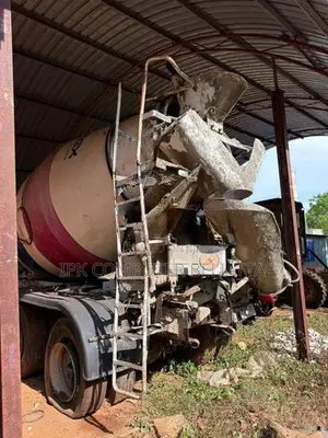 CEMEX Concrete Mixer