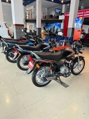 Bajaj CT100 2026
