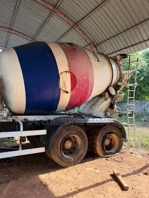 CEMEX Concrete Mixer