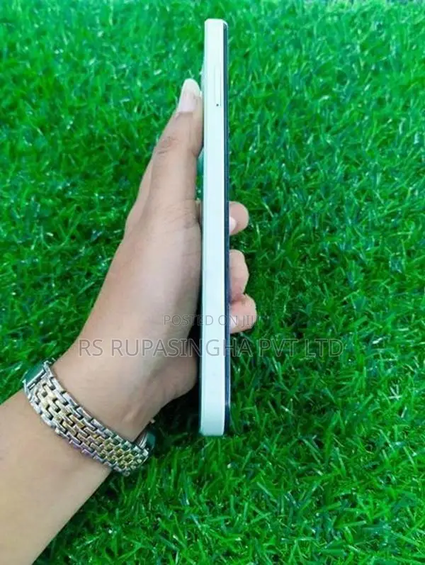 Huawei Nova Y61 4GB/64GB (Used)