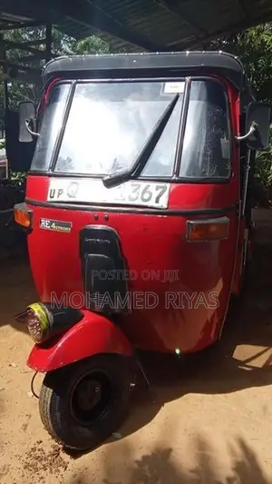 Bajaj RE 2009