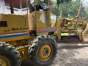 Mitsubishi MG 330 Motor Grader 2011