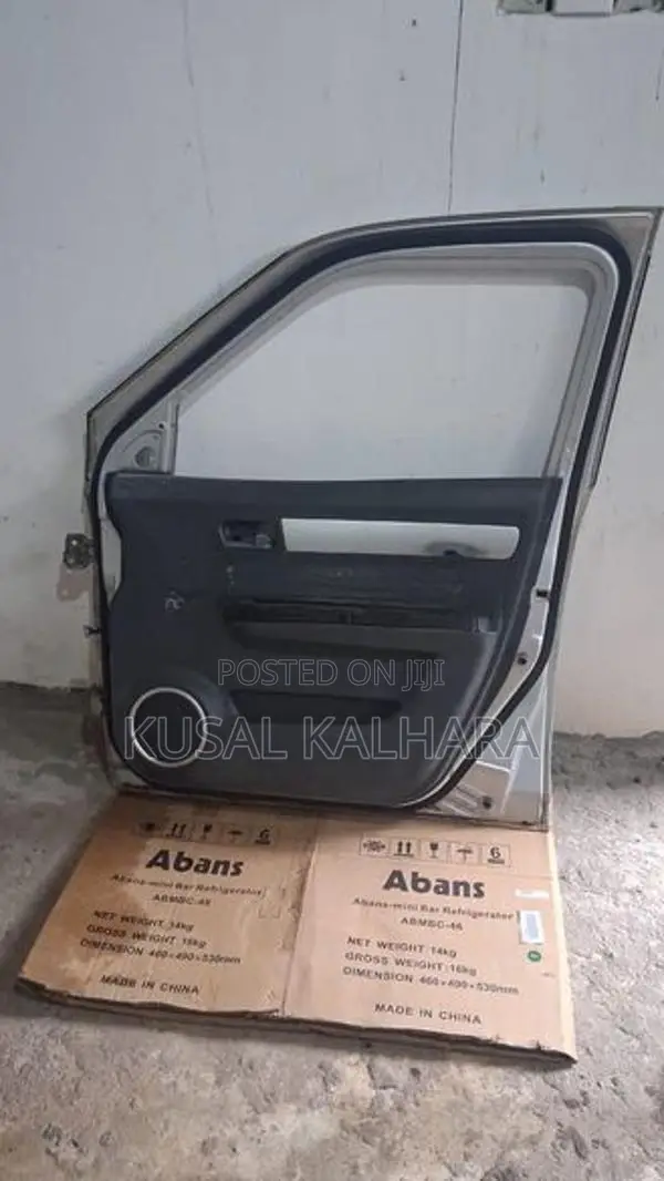Suzuki Swift Door