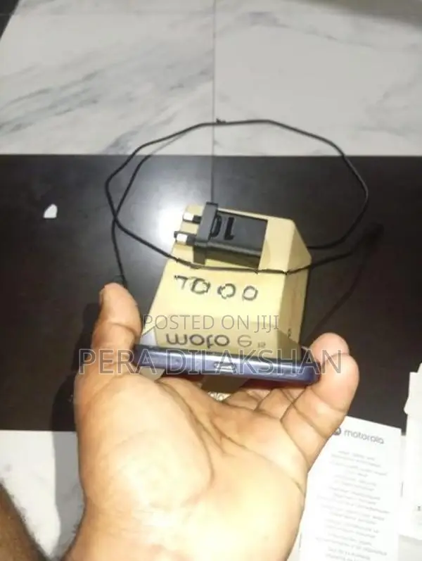 Moto motorola E15 (Used)