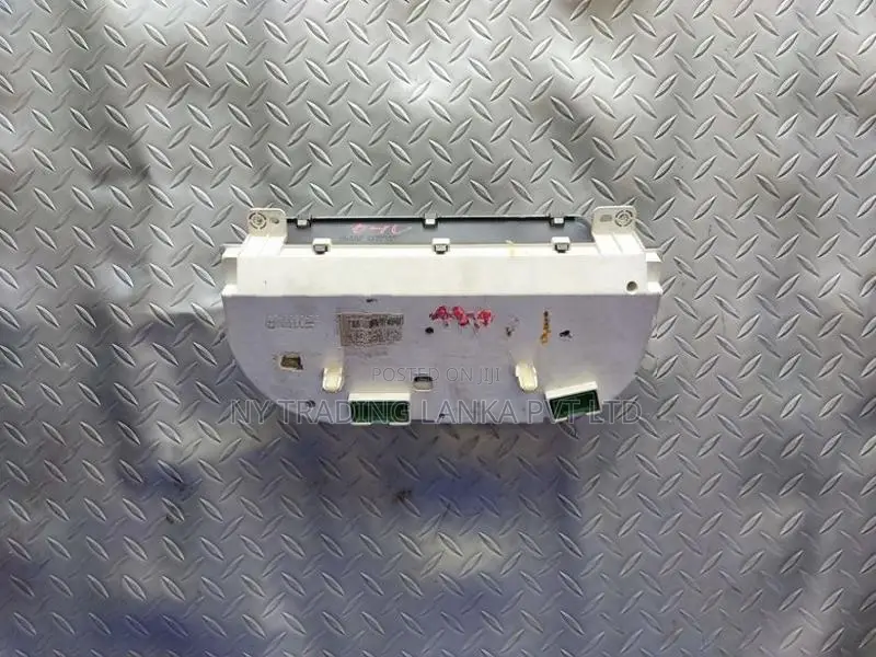 Suzuki Every DA64V Speedometer