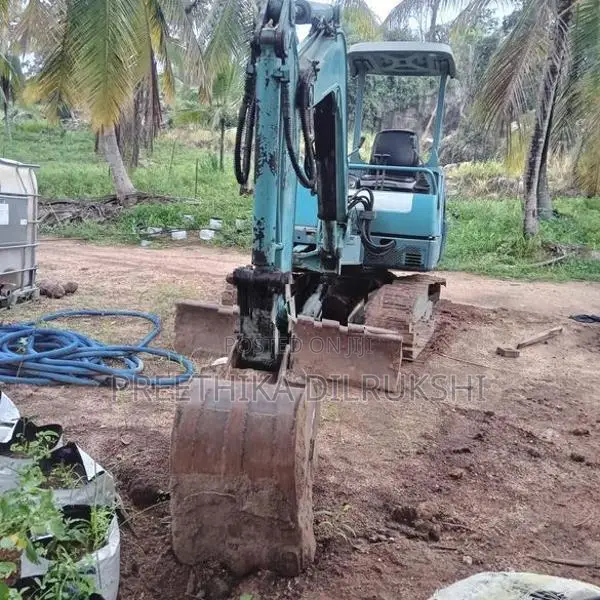 Yanmar B27-2 Escavator