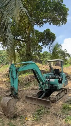 Yanmar B27-2 Escavator