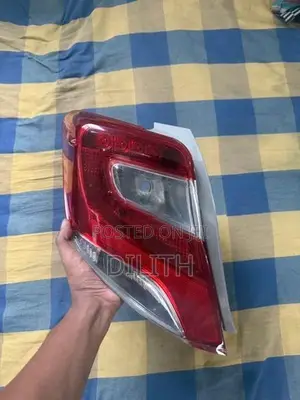 Toyota Vitz KSP 130 Tail Light L Side