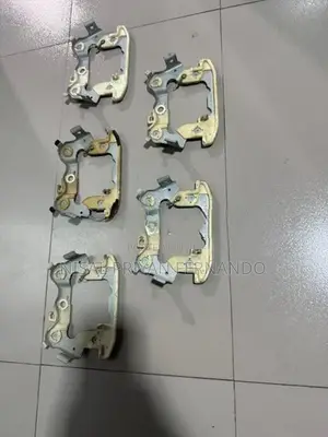 Nissan Sunny Steering Wheel Horn Pad