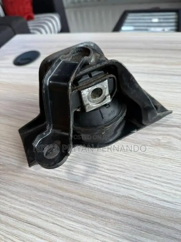 Nissan Tiida G11 Wingroad Y12 Engine Gel Mount