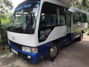 Toyota Coaster 2006