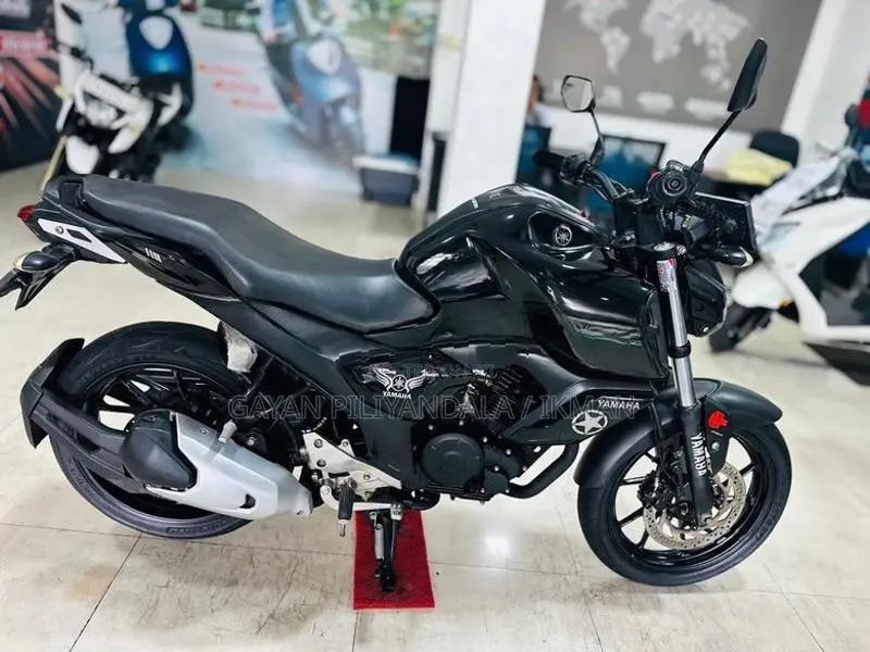 Yamaha FZ V 3 New 2019