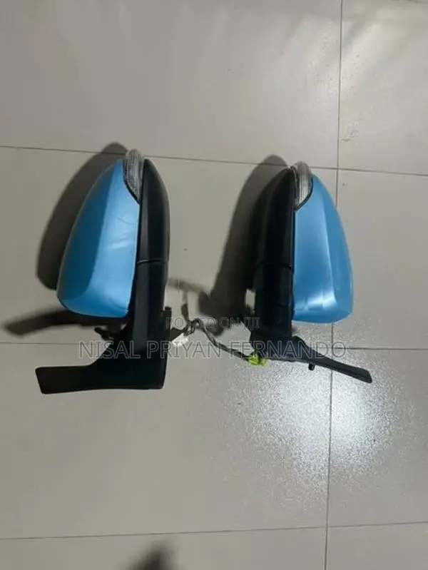 Toyota Aqua Side Mirror
