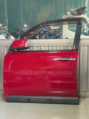 Nissan X Trail NT31 Front Door Panel
