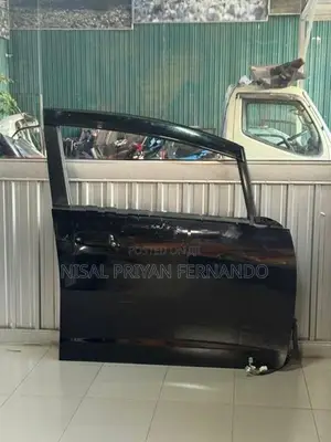 Honda Fit Shuttle GP2 Front Door Panel