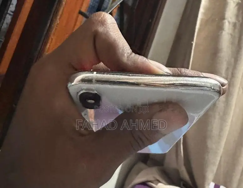 Apple iPhone XS Max (Used)
