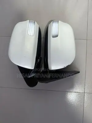 Toyota Rush Winker Mirror