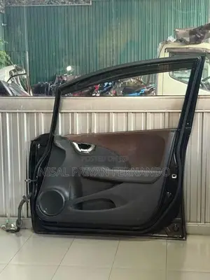 Honda Fit Shuttle GP2 Front Door Panel
