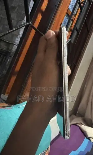 Apple iPhone XS Max (Used)