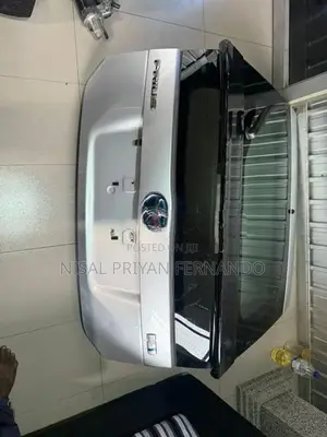 Toyota Prius 30 Dicky Door Complete