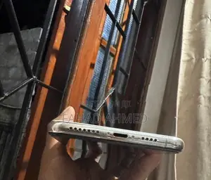 Apple iPhone XS Max (Used)