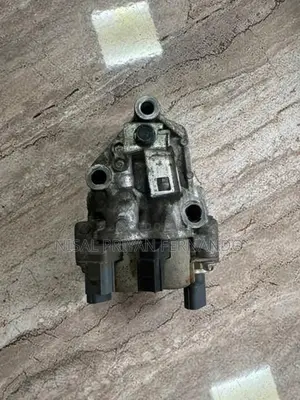 Honda Fit GP1 Insight VVTI Solenoid Valve