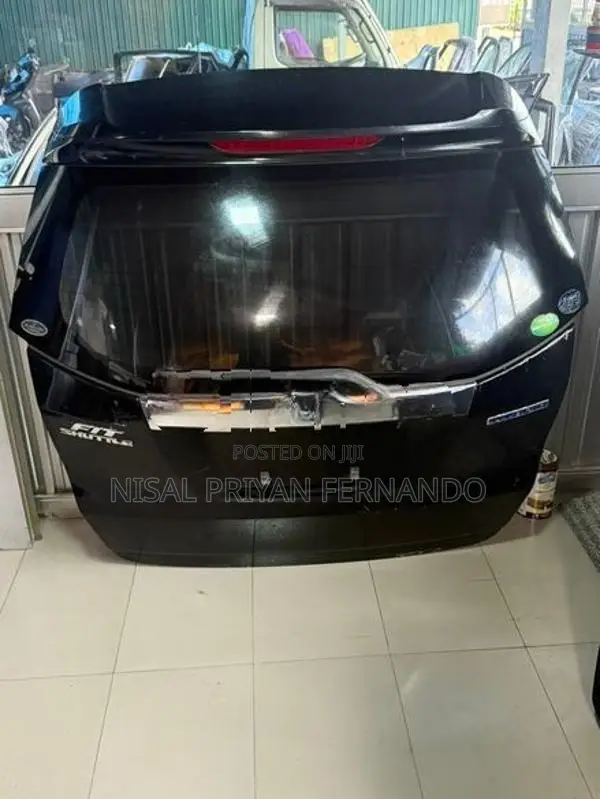 Honda Fit Shuttle GP2 Dicky Door Complete