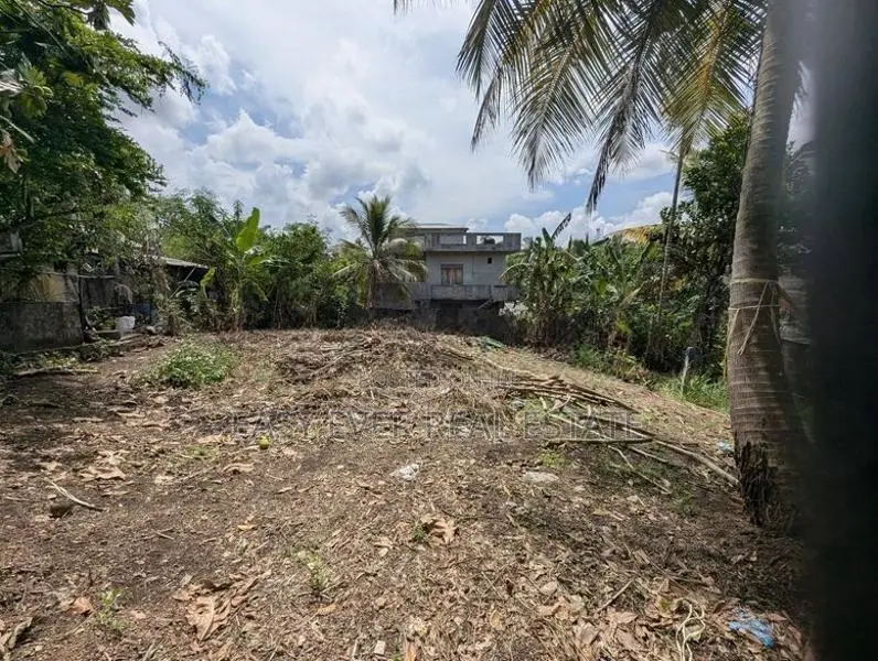 Land for sale in kadawatha
