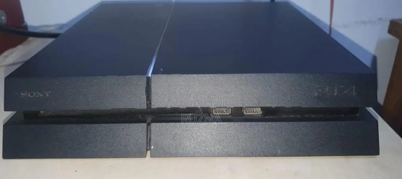 Sony Ps4 with Game