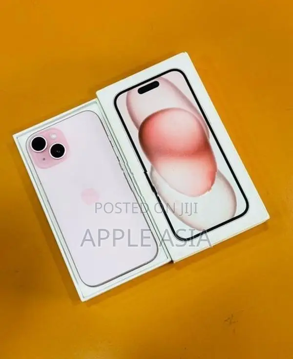 Apple iPhone 15 256GB (Used)