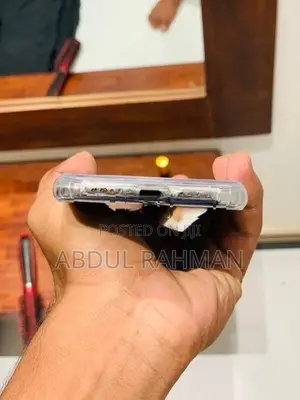 Apple iPhone XS (Used)