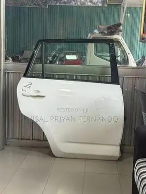 Toyota RAV4 2010 Front Door Panel