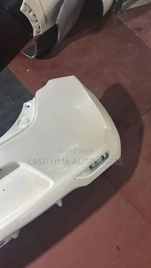 Leaf Rear Bumper