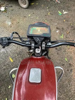 Bajaj Boxer 2004