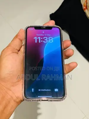 Apple iPhone XS (Used)