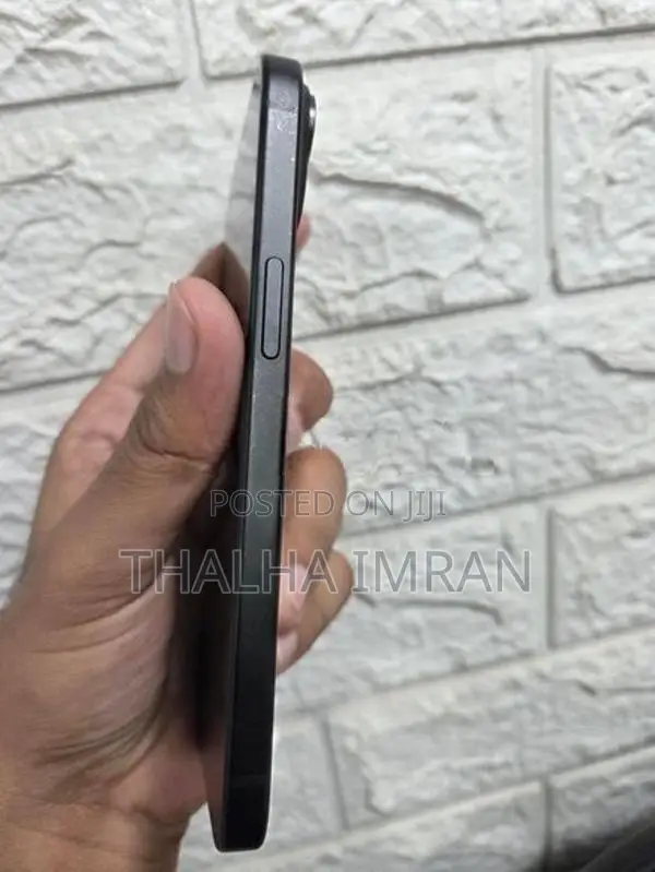Apple iPhone 15 (Used)